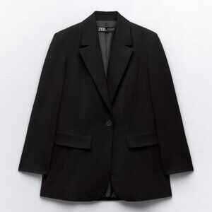 Zara straight blazer ($90)